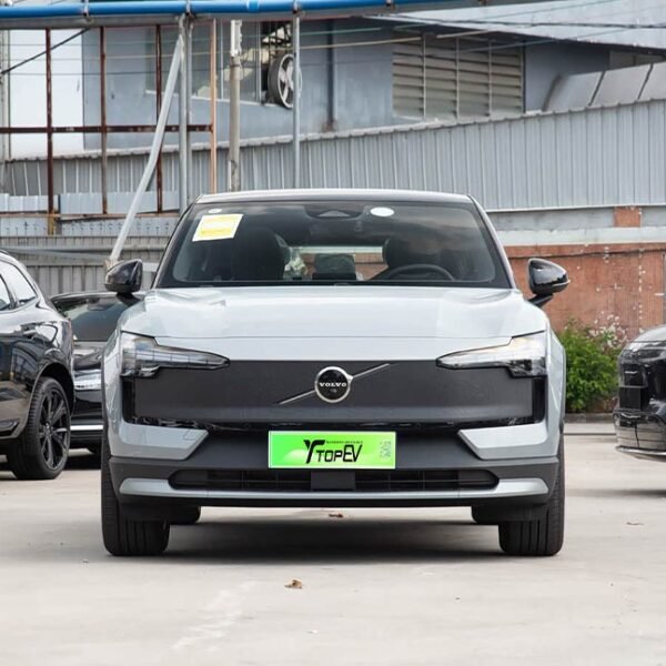 2026 Volvo EX30 Cross Country– China Export Vehicle | Ready to Ship From China Canada