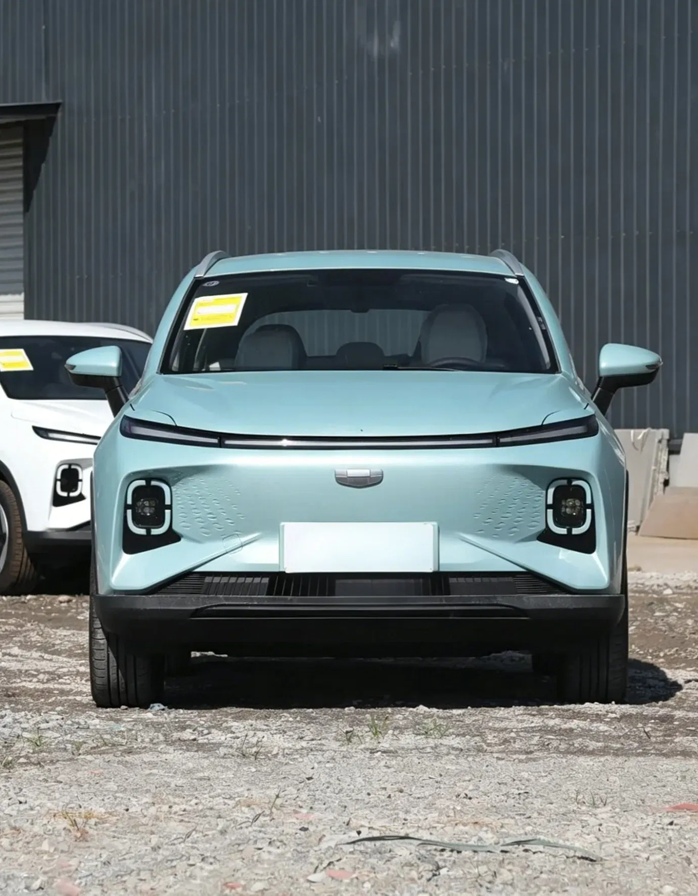 imgi_41_Low-Price-2024-Geely-Geometry-E-Firefly-401km-Range-Bev-Subcompact-SUV-for-Sale 2026 Geely Geometry E Firefly 401km Range Bev Subcompact SUV– In Stock in China | China Car Supplier Canada - Image 1